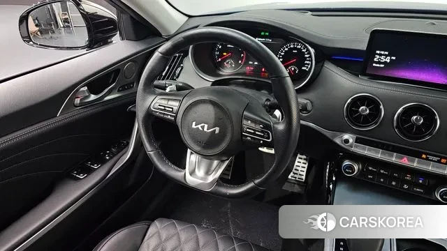 Kia Stinger Meister 2023 Темно-зеленый из Кореи, фото 4