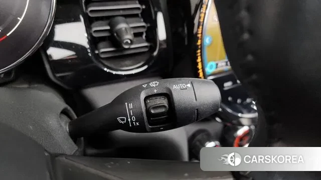 Mini Cooper Convertible 2024 Белый из Кореи, фото 4