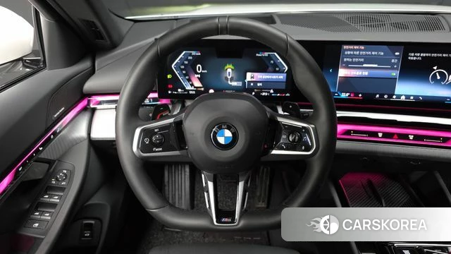 BMW 5 Series (G60) 2024 Белый из Кореи, фото 4