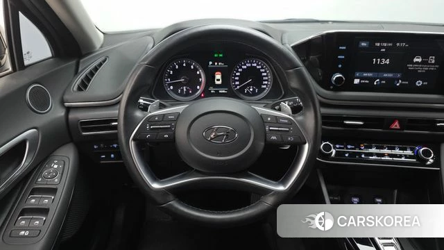 Hyundai Sonata (DN8) 2022 Серебристо-серый из Кореи, фото 4