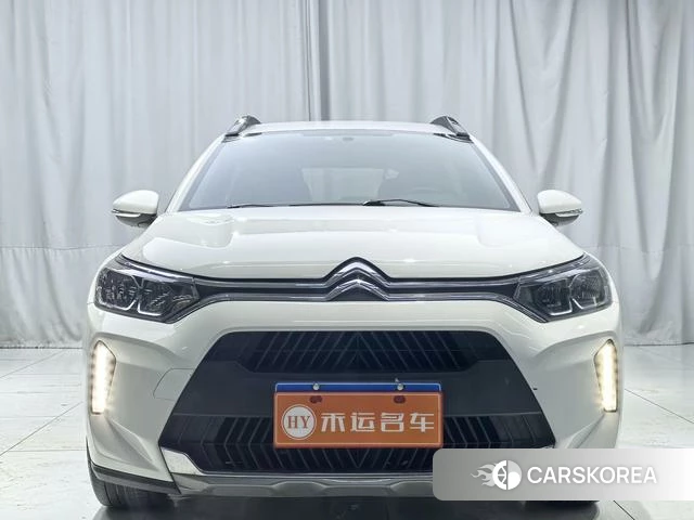 Citroen C3-XR 2023 Белый из Китая, фото 4