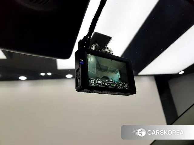 Tesla Model 3 2022 Белый из Кореи, фото 4