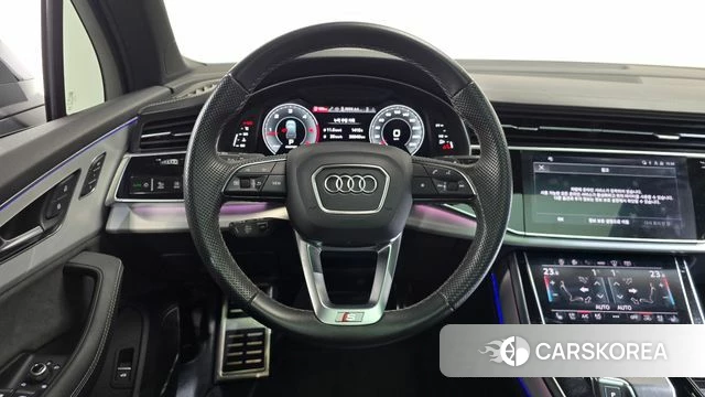 Audi Q7 (4M) 2023 Серебряный из Кореи, фото 4