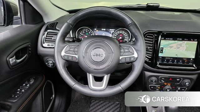 Jeep Compass 2nd Generation 2018 Зеленый из Кореи, фото 4
