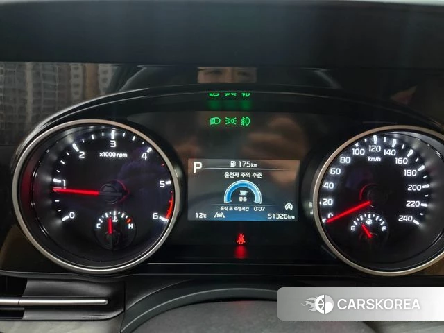 Kia Carnival 4th generation 2022 Белый из Кореи, фото 4