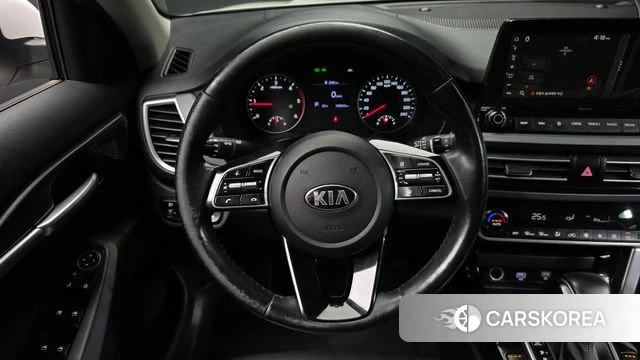 Kia Seltos 2021 Белый из Кореи, фото 4