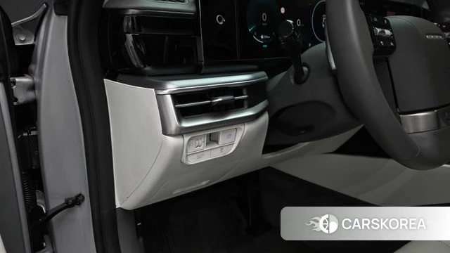 Hyundai Grandeur (GN7) 2023 Серебристо-серый из Кореи, фото 4