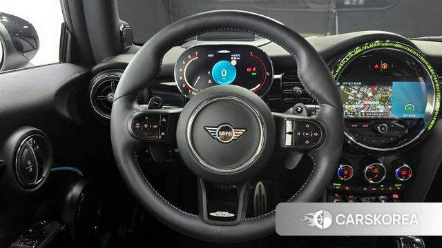Mini Cooper S 2023 Серебряный из Кореи, фото 4