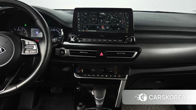 Kia Seltos 2021 Белый из Кореи, фото 4