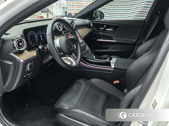 Mercedes-Benz Class C 2023 Белый из Китая, фото 4