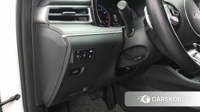Kia K5 3rd generation 2022 Белый из Кореи, фото 4