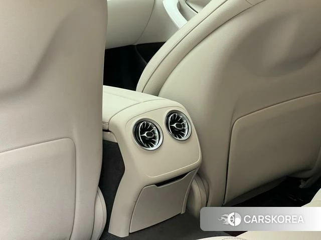 Mercedes-Benz CLS 2023 Зеленый из Китая, фото 4