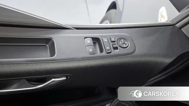 Hyundai Staria 2025 Серый из Кореи, фото 4