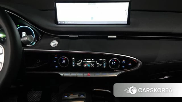 Genesis GV70 2022 Белый из Кореи, фото 4
