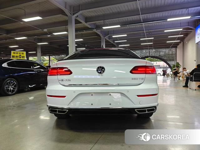 Volkswagen CC 2021 Белый из Китая, фото 4