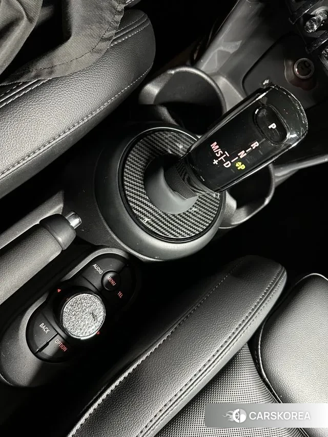 Mini Cooper D 2018 Жемчужный цвет из Кореи, фото 4