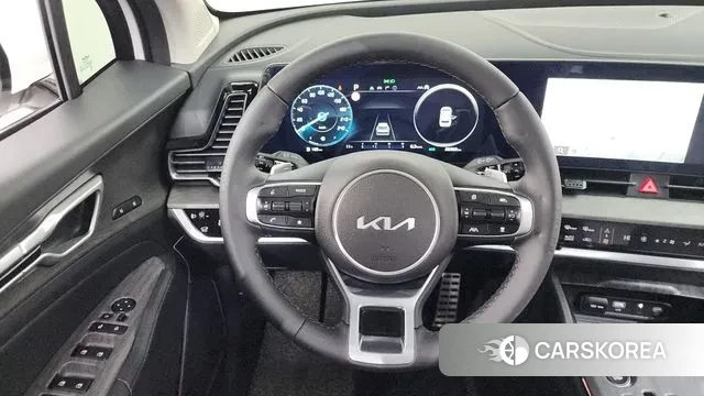 Kia Sportage 5th Generation 2023 Белый из Кореи, фото 4