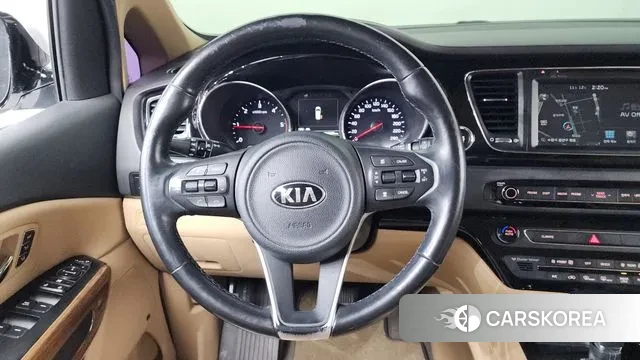 Kia All New Carnival 2018 Белый из Кореи, фото 4