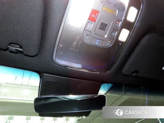 Genesis GV70 2024 Серый из Кореи, фото 4