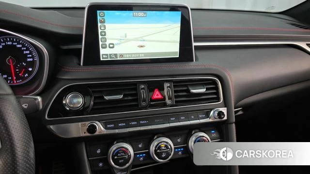 Genesis G70 2019 Белый из Кореи, фото 4