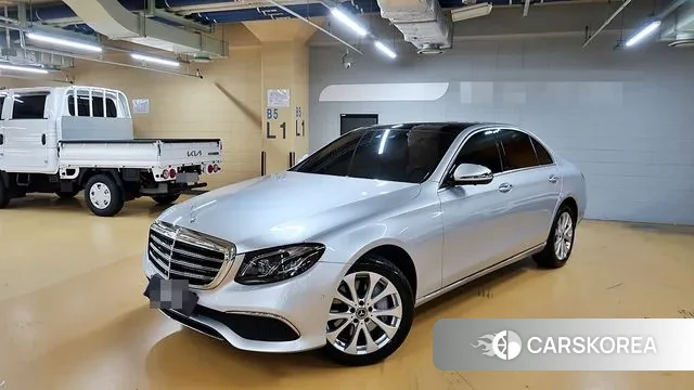 Mercedes-Benz E-Class W213 2019 Серебряный из Кореи, фото 4