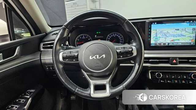 Kia K5 3rd generation 2022 Белый из Кореи, фото 4