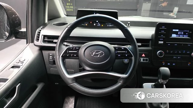 Hyundai Staria 2023 Серый из Кореи, фото 4
