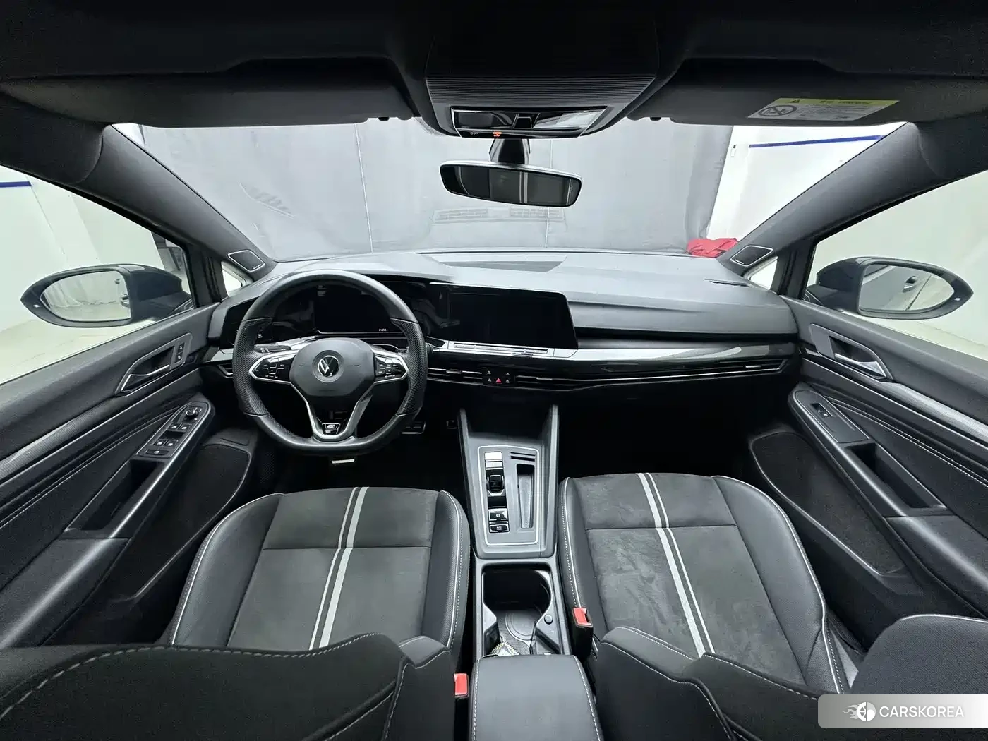 Volkswagen Golf 2022 Silver/gray из Китая, фото 4