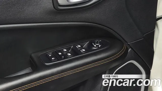 Jeep Compass 2nd Generation 2019 Белый из Кореи, фото 4