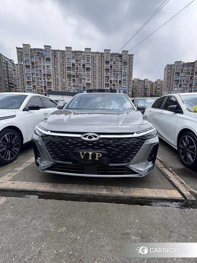 Chery Arrizo 8 2024 Серебристо-серый из Китая, фото 4
