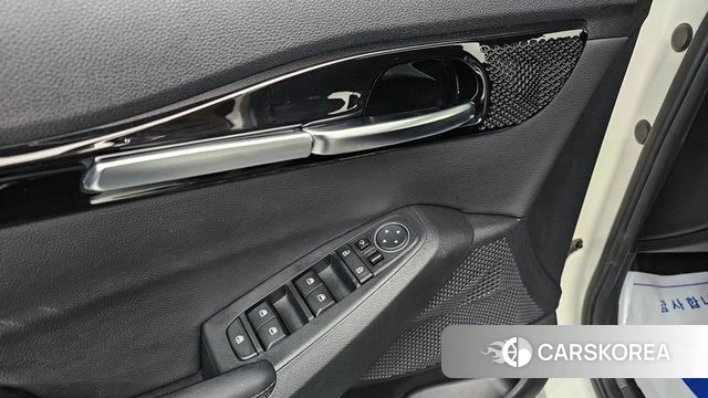 Kia Seltos 2021 Белый из Кореи, фото 4