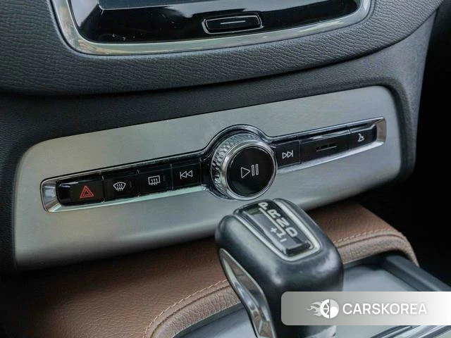 Volvo XC90 2019 Темно-серый из Китая, фото 4