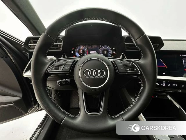 Audi A3 2023 Черный из Китая, фото 4