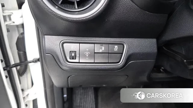 Kia The New K3 2nd generation 2021 Белый из Кореи, фото 4