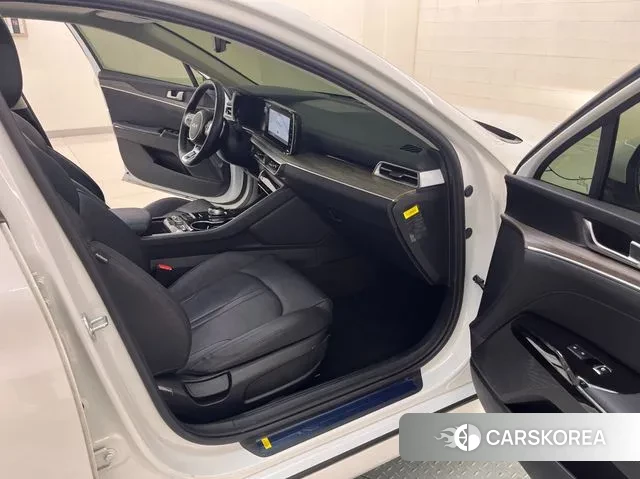 Kia K5 3rd generation 2022 Белый из Кореи, фото 4