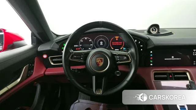 Porsche Taycan 2021 Красный из Кореи, фото 4