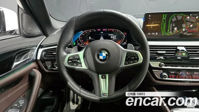 BMW 5 Series (G30) id 2640325 из Кореи 4