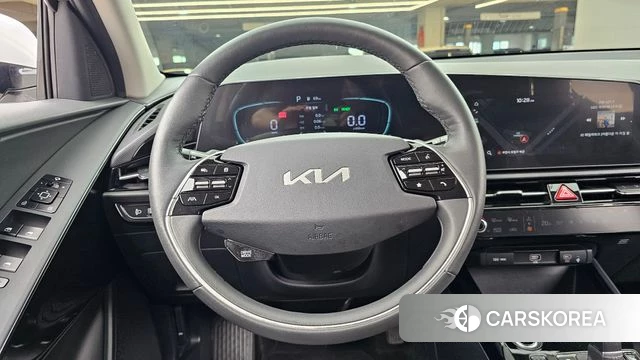 Kia Di Ol Nu Niro 2022 Белый из Кореи, фото 4