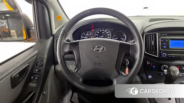 Hyundai The New Grand Starex 2019 Желтый из Кореи, фото 4