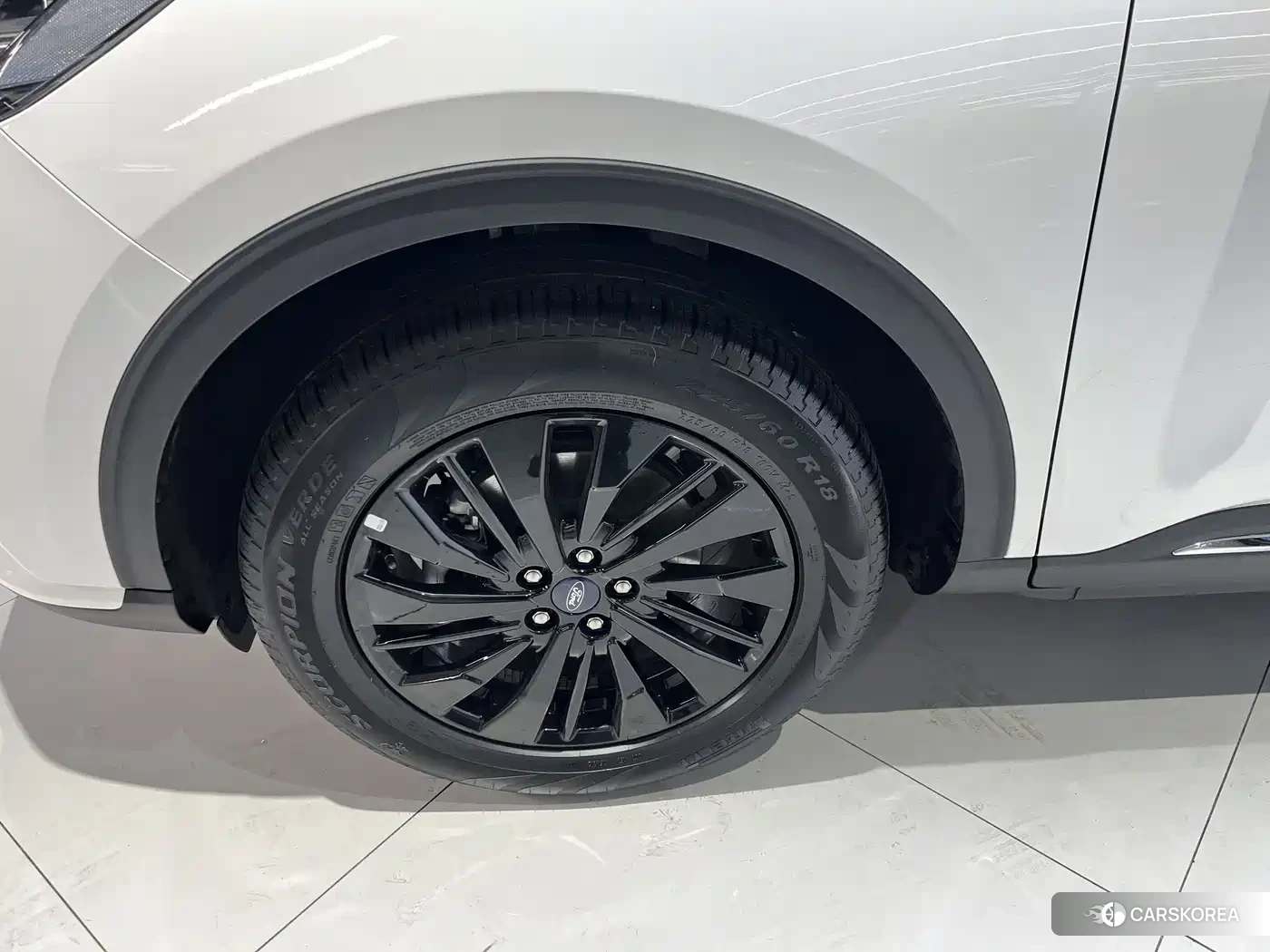 Ford Ruiji 2026 Белый из Китая, фото 4