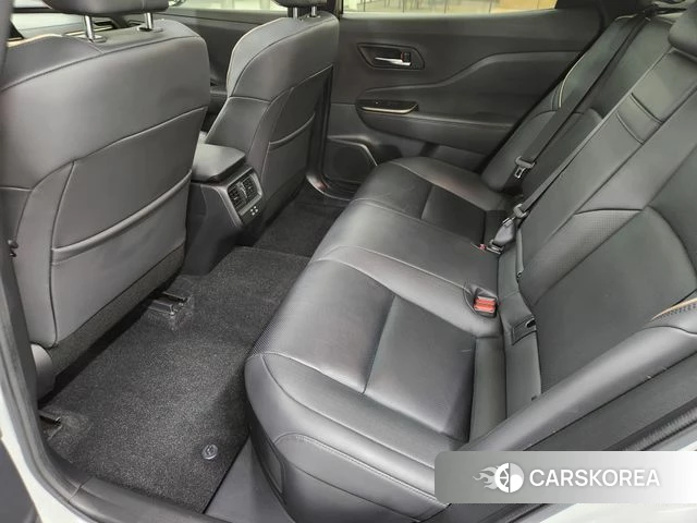 Toyota Crown Crossover 2023 Белый из Кореи, фото 4
