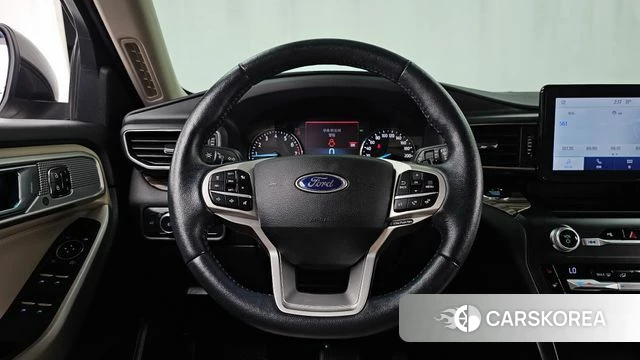Ford Explorer 6th Generation 2020 Белый из Кореи, фото 4