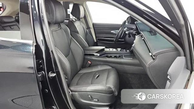 Genesis GV70 2021 Черный из Кореи, фото 4