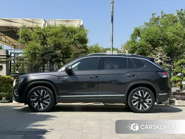 Volkswagen Tanyue 2024 Черный из Китая, фото 4