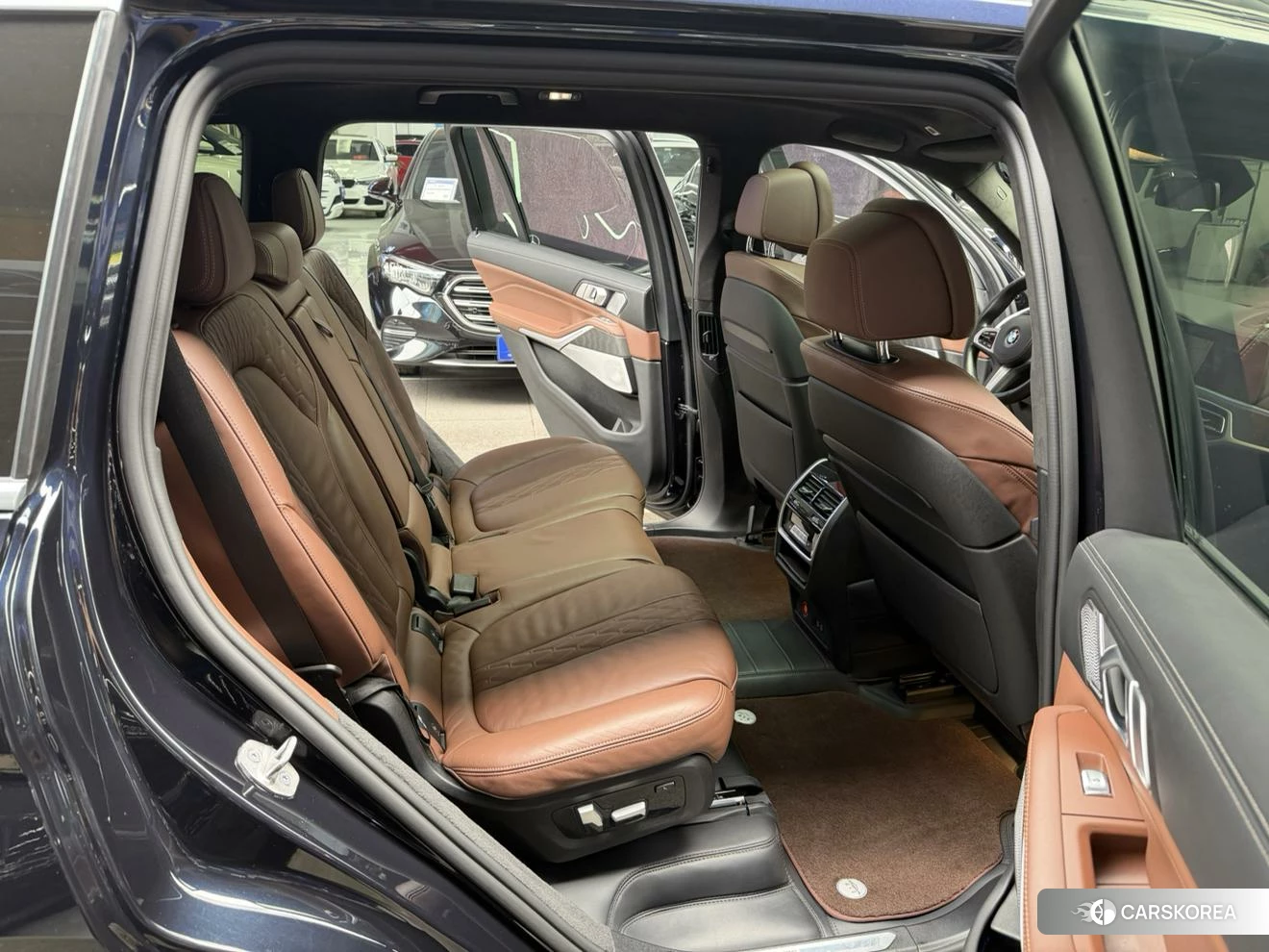 BMW X7 2020 Черный из Китая, фото 4