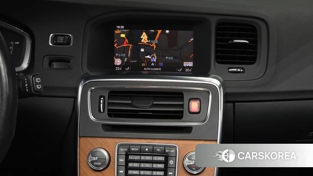 Volvo V60 Cross-Country 2018 Серый из Кореи, фото 4