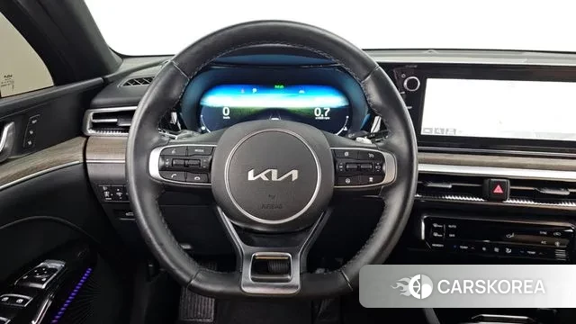 Kia K5 3rd generation 2023 Серый из Кореи, фото 4