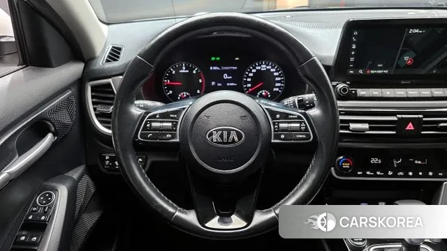 Kia Seltos 2021 Белый из Кореи, фото 4