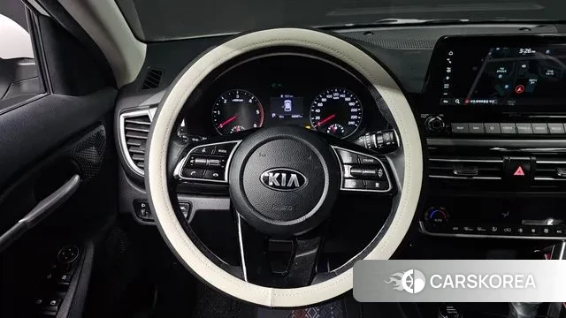 Kia Seltos 2021 Белый из Кореи, фото 4