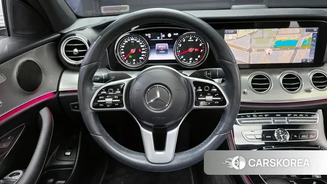 Mercedes-Benz E-Class W213 2019 Белый из Кореи, фото 4